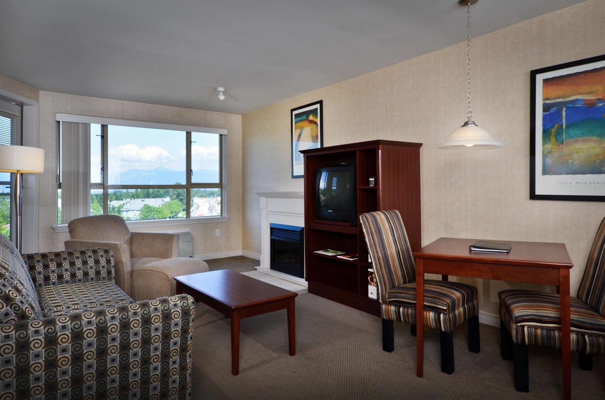 Sandman Suites Surrey - Guildford Exteriör bild
