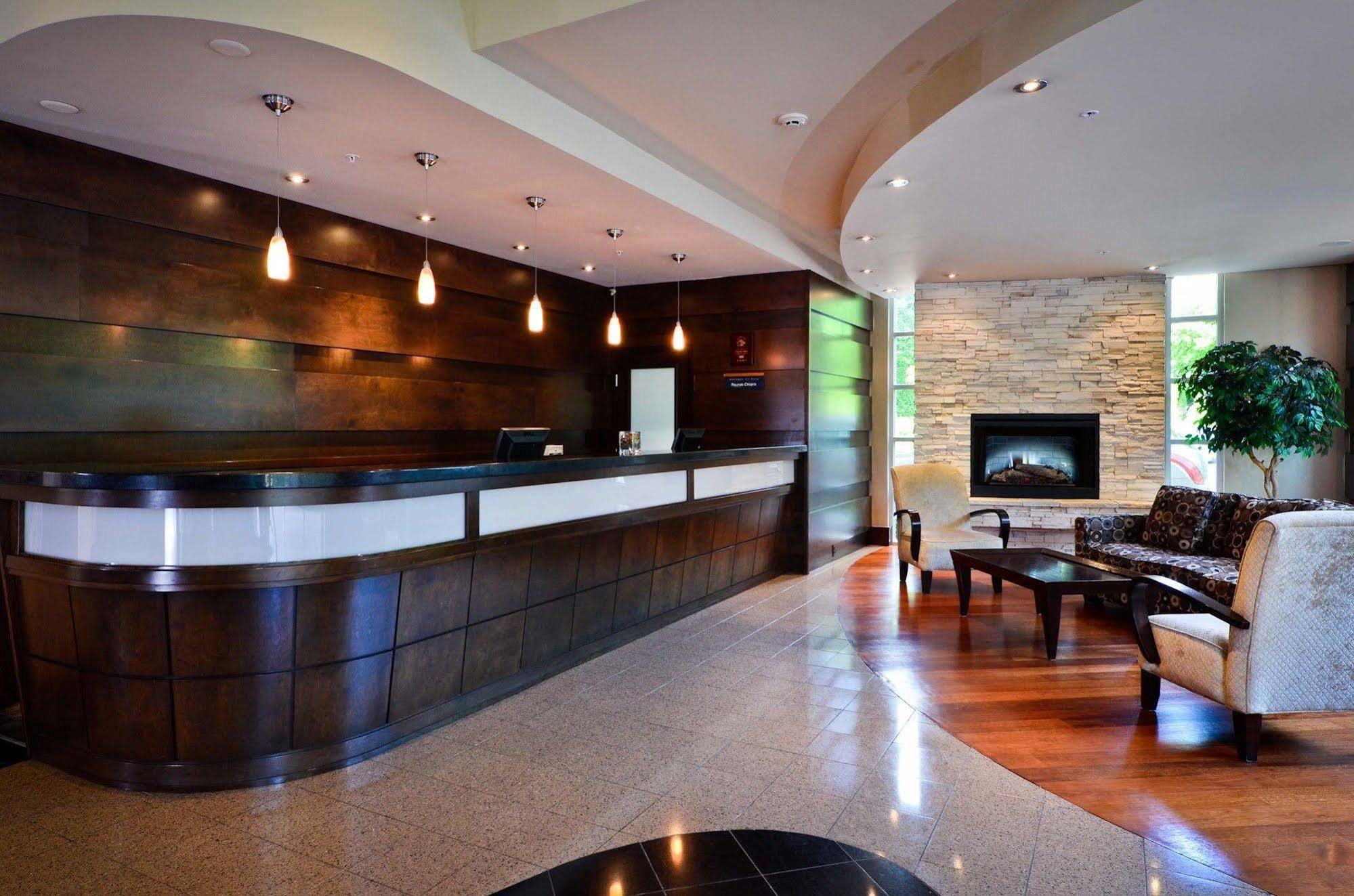 Sandman Suites Surrey - Guildford Exteriör bild
